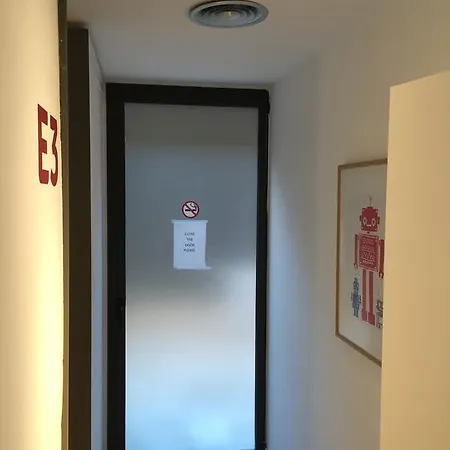 호스텔 앤트