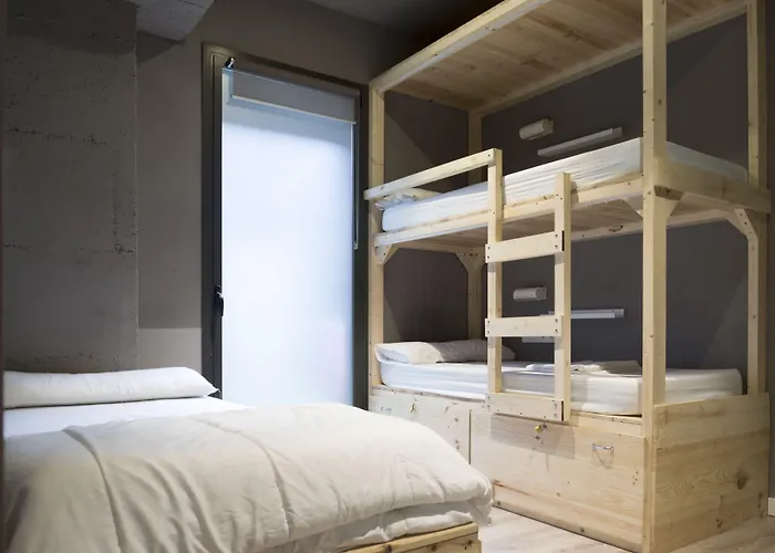 Ant Albergue *