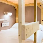 Hostel Ant