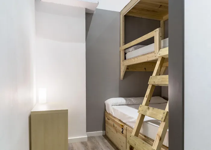 Hostel Ant